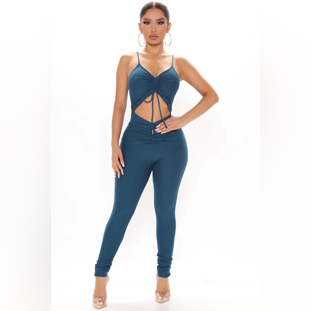 Fashion Nova “Ready and Ruched” Blue Cutout Cinch Jumpsuit Romper Size XS